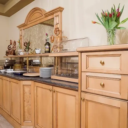 Отель A8 Lukas Bei Blue Аугсбург